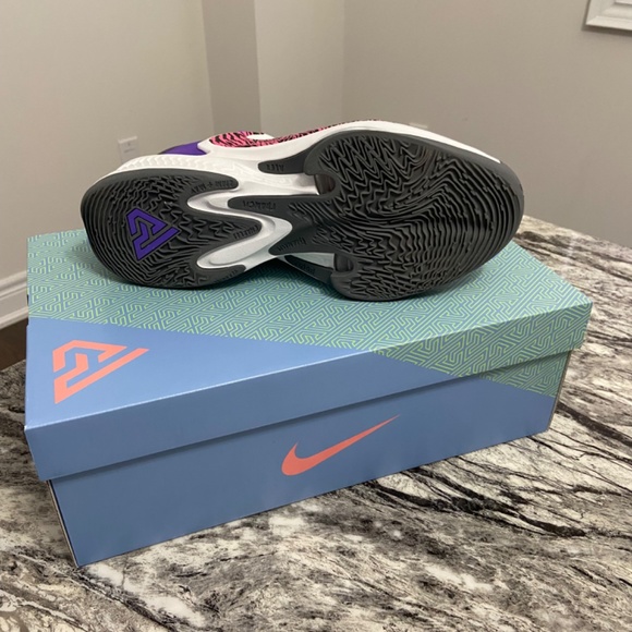 Nike Zoom Freak 4 NRG 'Lightning’ Basketball Shoes (Size 11) - Picture 6 of 7